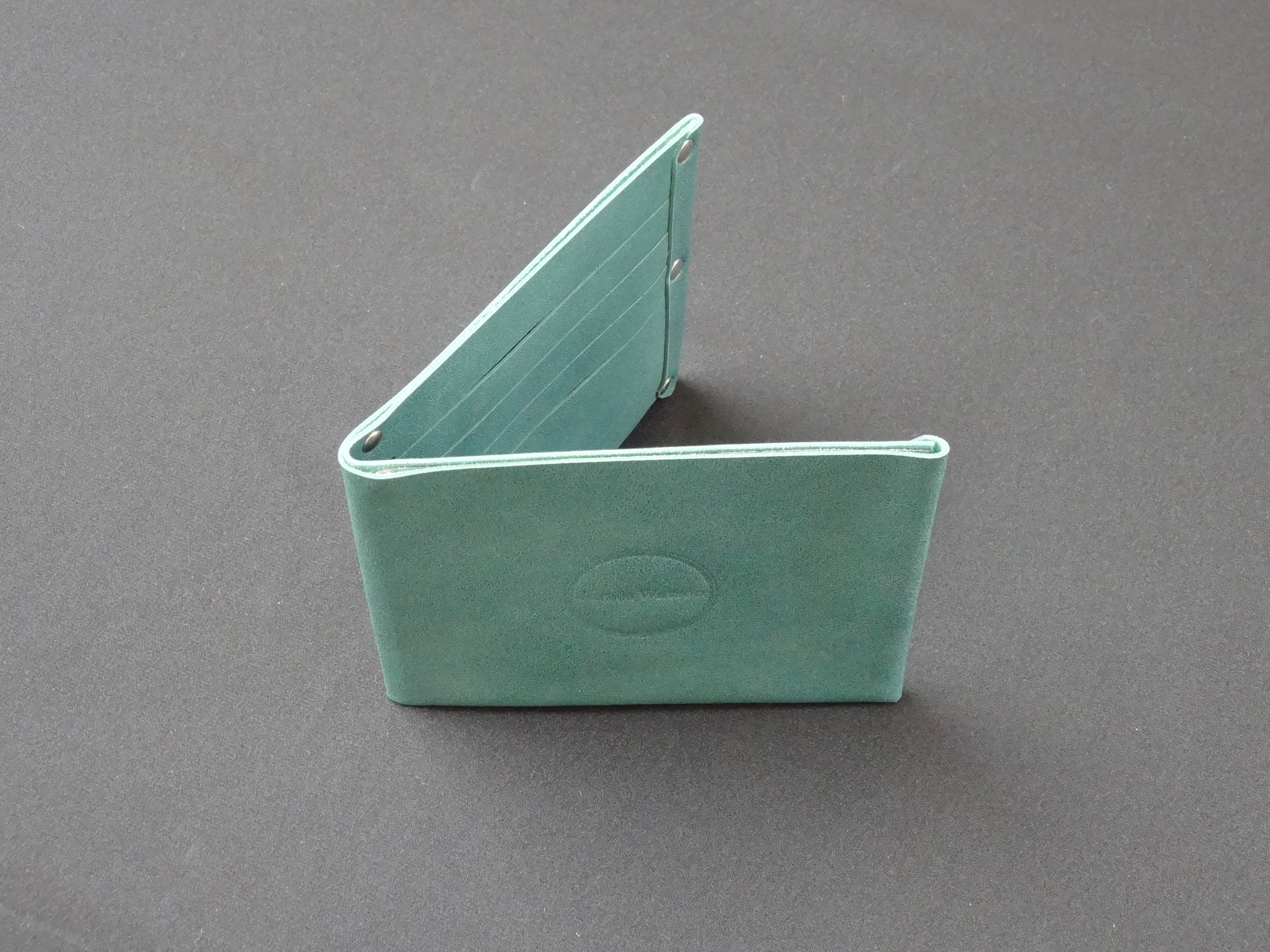 8 Pocket Wallet