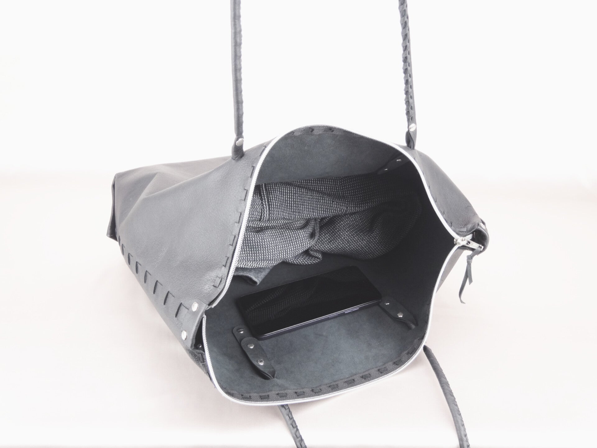 James Watson Jumper Tote - Matte Black