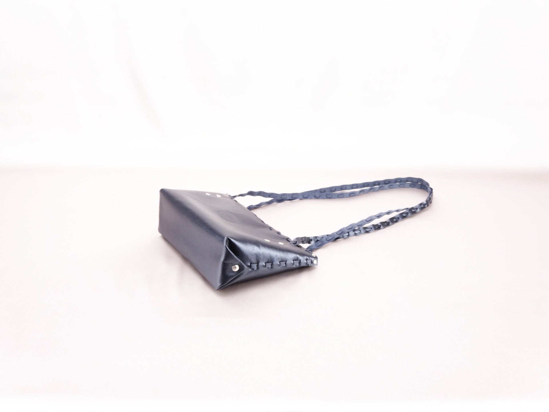 James Watson Handbag - Metallic Grey